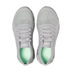 crocs literide pacer light grey neo mint