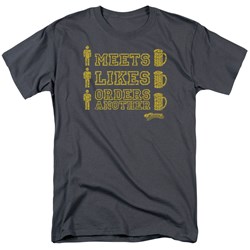Cbs - Cheers / Man Meets Beer Adult T-Shirt In Charcoal