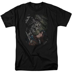 Superman - Epic Battle Adult T-Shirt In Black
