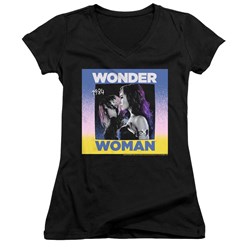 Wonder Woman - Juniors Wonder Duo V-Neck T-Shirt