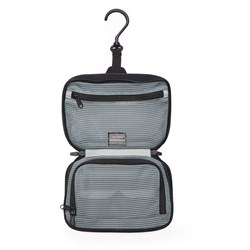 【Cole Haan】★トイレタリーバッグ★ ZEROGRAND Dopp Kit ZERØGRAND Dopp Kit in Black | Cole Haan
