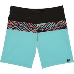 Billabong - Mens Momentum Pro Boardshorts