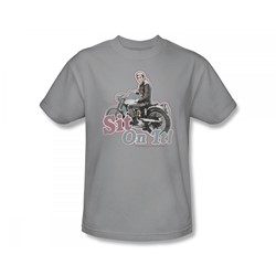 Happy Days - Happy Days / Sit On It! Slim Fit Adult T-Shirt In Silver