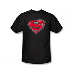 Superman - Hardcore Noir Shield Slim Fit Adult T-Shirt In Black