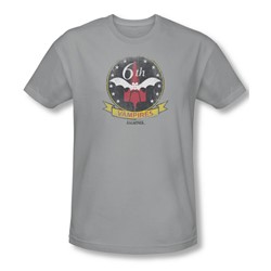 Battlestar Galactica - Mens Vampires Badge T-Shirt In Silver