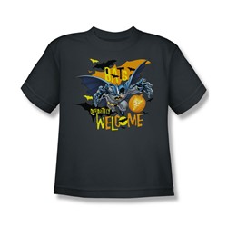 Batman - Bats Welcome - Big Boys Charcoal S/S T-Shirt For Boys