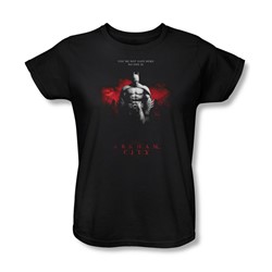 Batman: Arkham City - Standing Strong Womens T-Shirt In Black