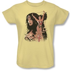 Justice League, The - Womens Ww #150 Cover T-Shirt In Banana