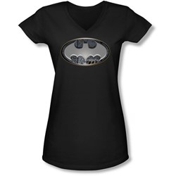 Batman - Juniors Steel Wall Shield V-Neck T-Shirt