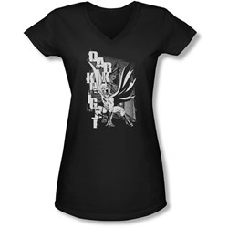 Batman - Juniors Vertical Letters V-Neck T-Shirt