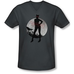 Arkham City - Mens Catwoman Convicted V-Neck T-Shirt