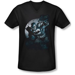 Batman - Mens Batman Spotlight V-Neck T-Shirt