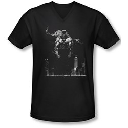 Batman - Mens Dirty City V-Neck T-Shirt