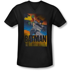 Batman - Mens Dk Returns V-Neck T-Shirt