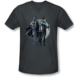 Batman - Mens Spotlight V-Neck T-Shirt