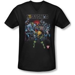 Judge Dredd - Mens Behind You V-Neck T-Shirt