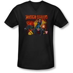 Judge Dredd - Mens Through Fire V-Neck T-Shirt