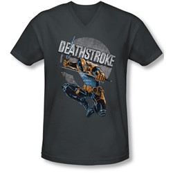 Justice League, The - Mens Deathstroke Retro V-Neck T-Shirt