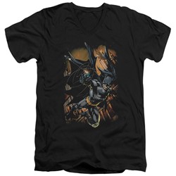 Batman - Mens Grapple Fire V-Neck T-Shirt