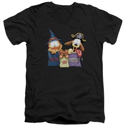 Garfield - Mens Grab Bags V-Neck T-Shirt