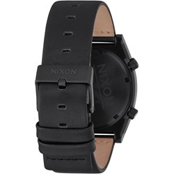 Nixon deals brigade leather