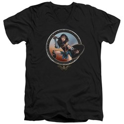 Wonder Woman Movie - Mens Battle Pose V-Neck T-Shirt