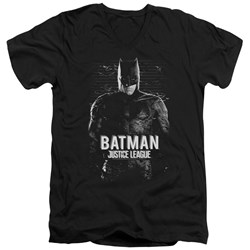 Justice League Movie - Mens Batman V-Neck T-Shirt