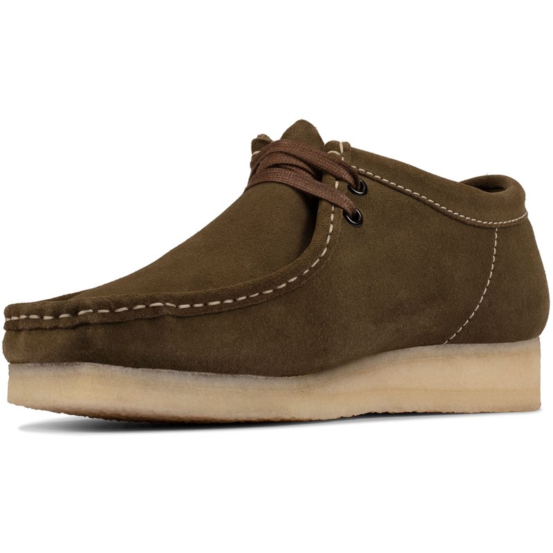 clarks men's wallabee shoes on sale