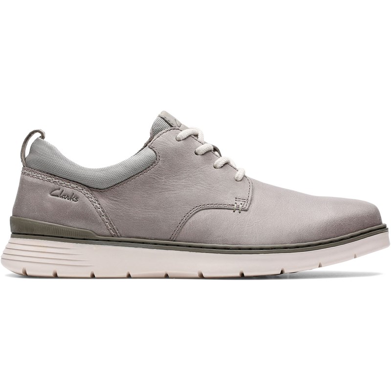 clarks braxin low