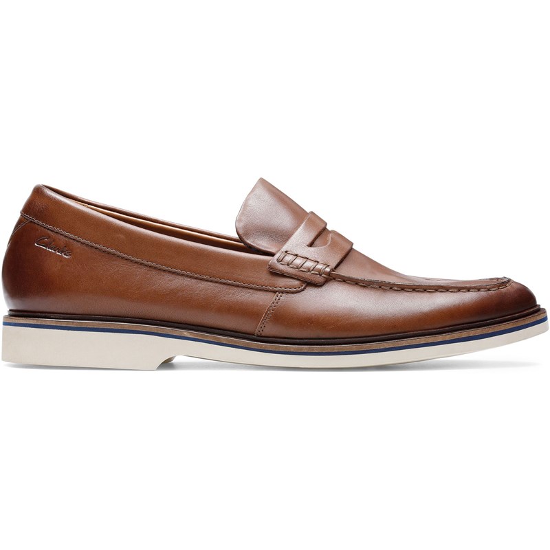 Clarks fashion Men's Malwood Step Loafer.