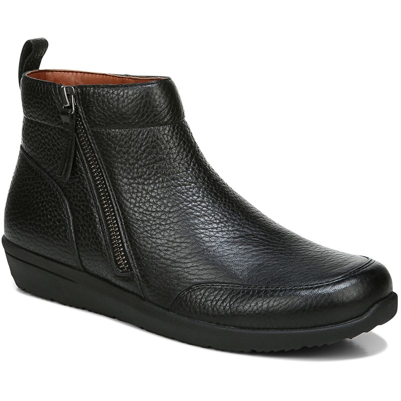 Vionic hotsell chukka boots