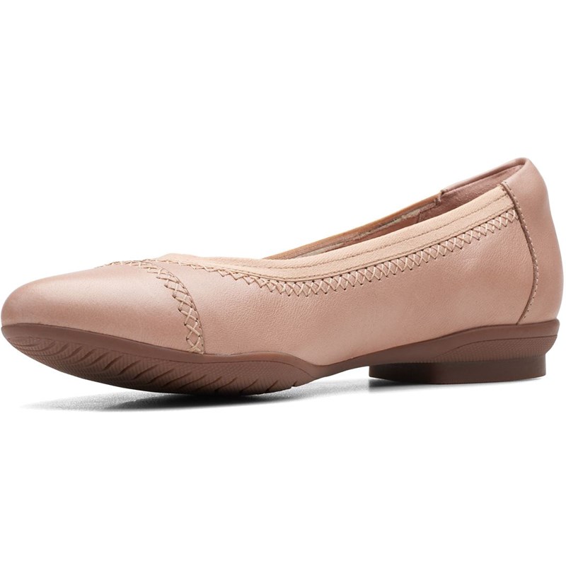 the bay clarks ladies shoes