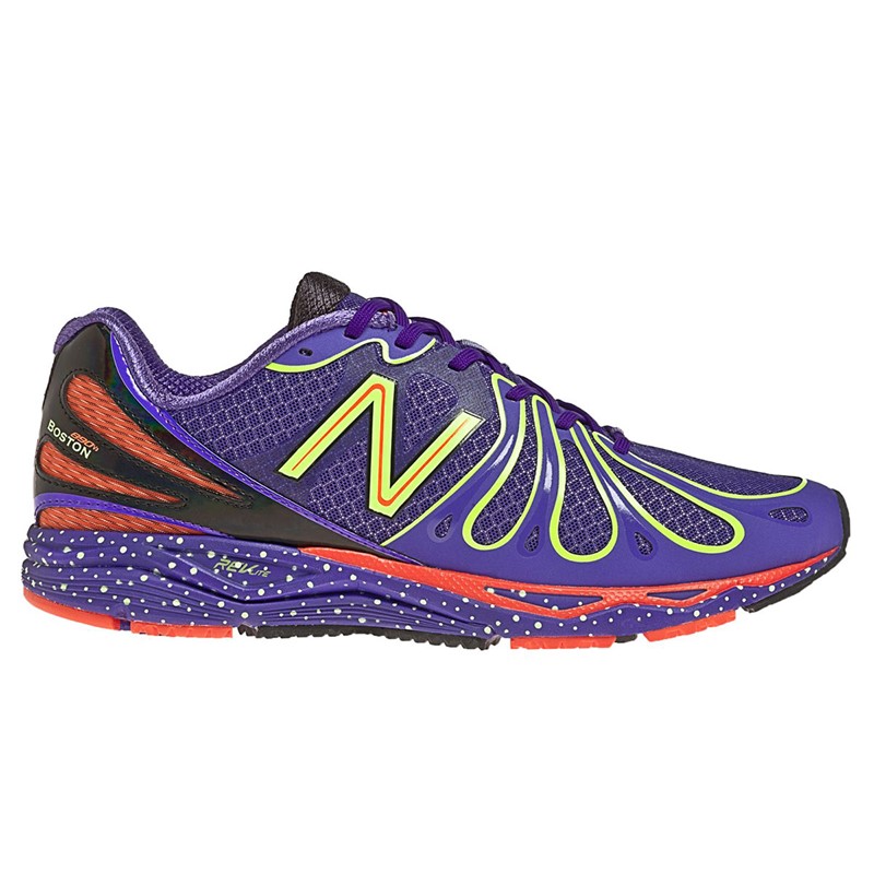 new balance lightweight running shoes