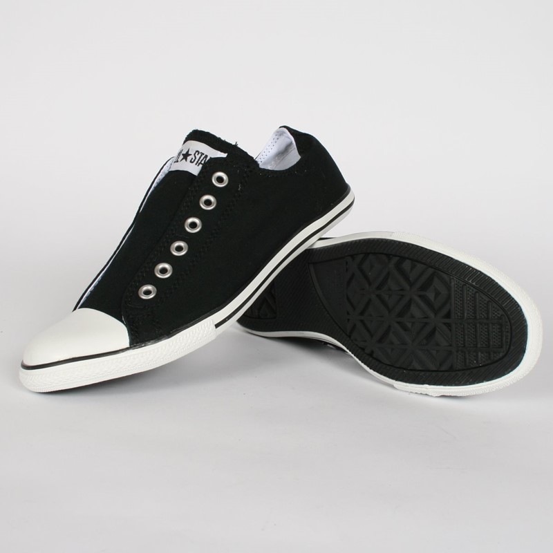 Converse Chuck Taylor Slim Slip Low Top Shoes in Black (121867F)