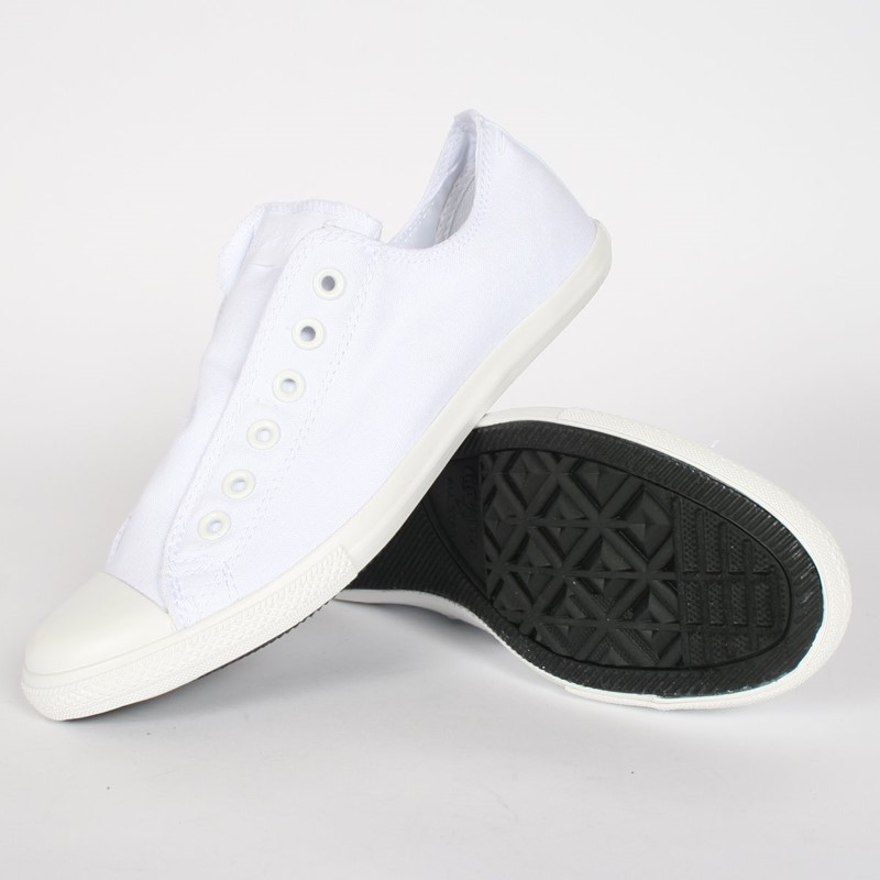 Converse Chuck Taylor Slim Slip Shoes in White Mono (121865F)