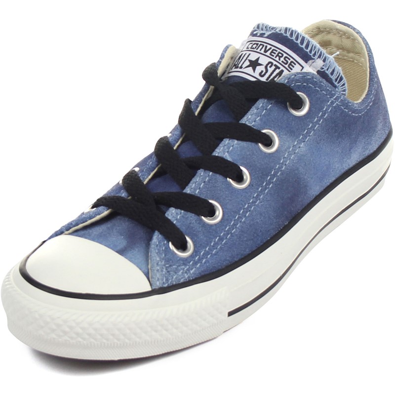 chuck taylor all star suede low top
