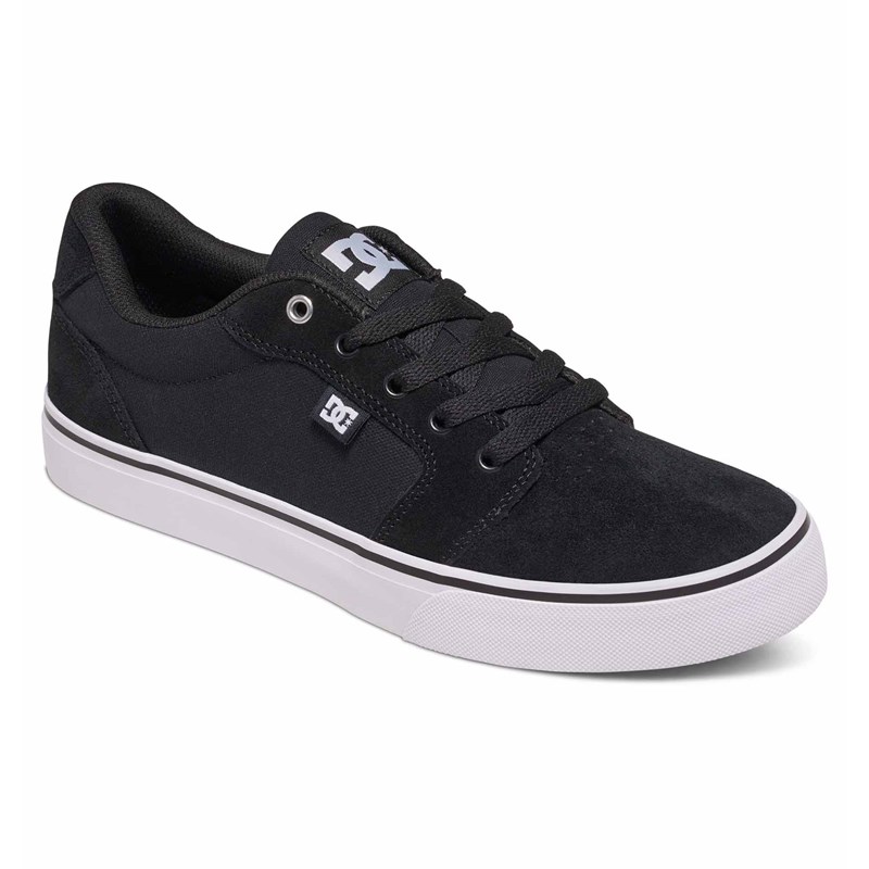 dc low top shoes