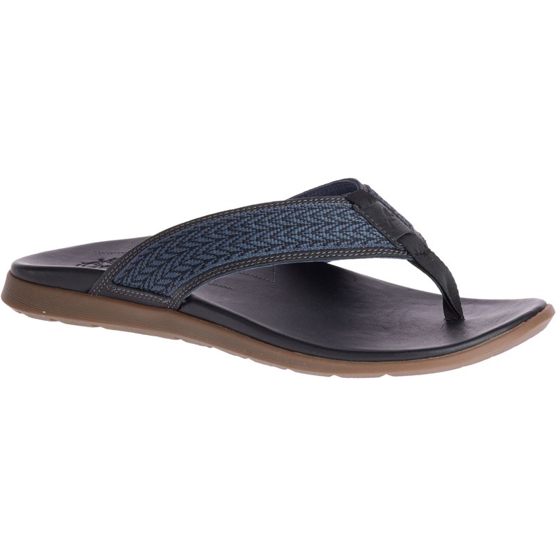 chacos flip flops sale